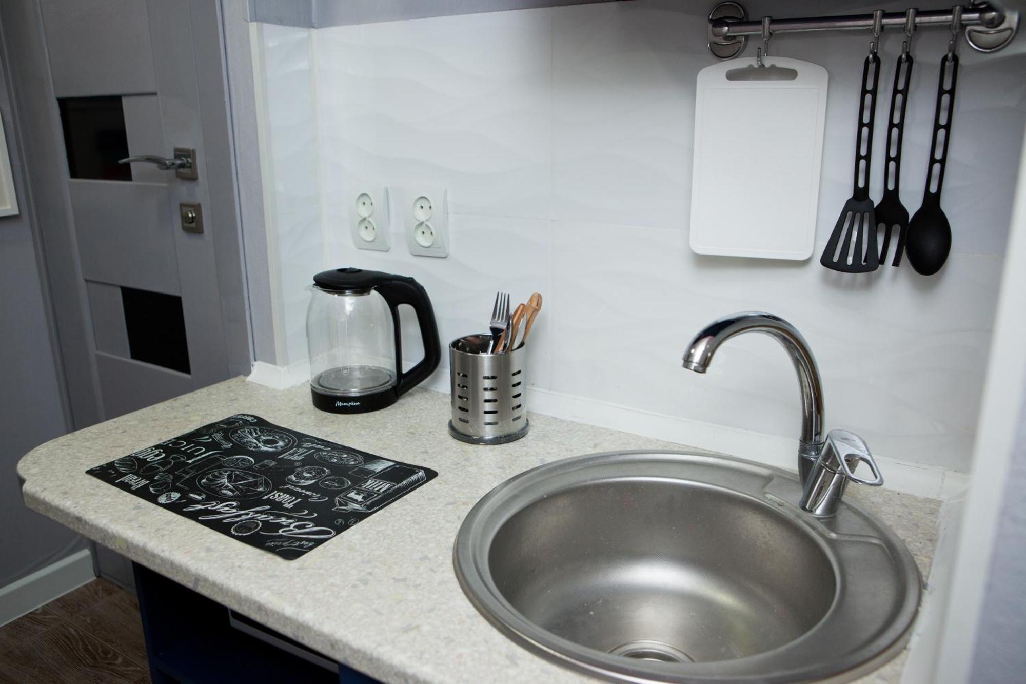 Almatyda На Басенова Apartment Bagian luar foto