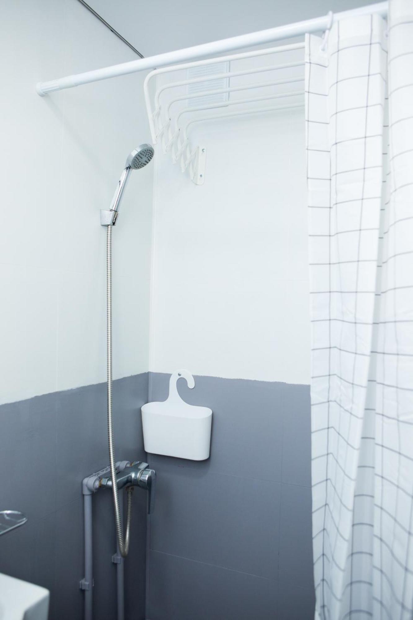 Almatyda На Басенова Apartment Ruang foto