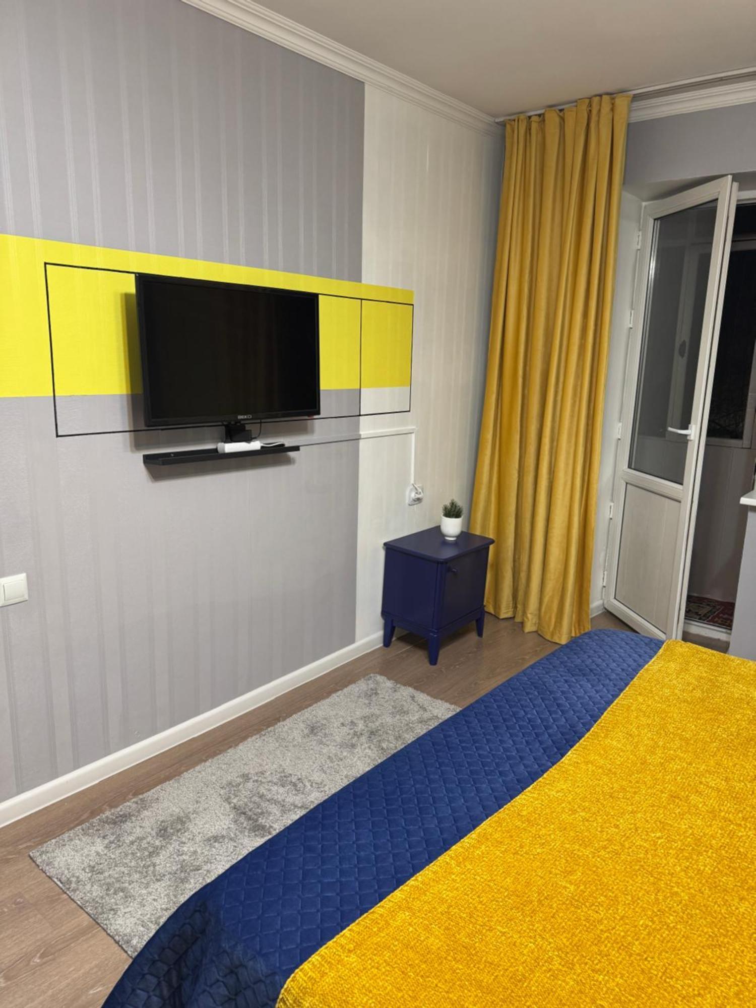 Almatyda На Басенова Apartment Ruang foto