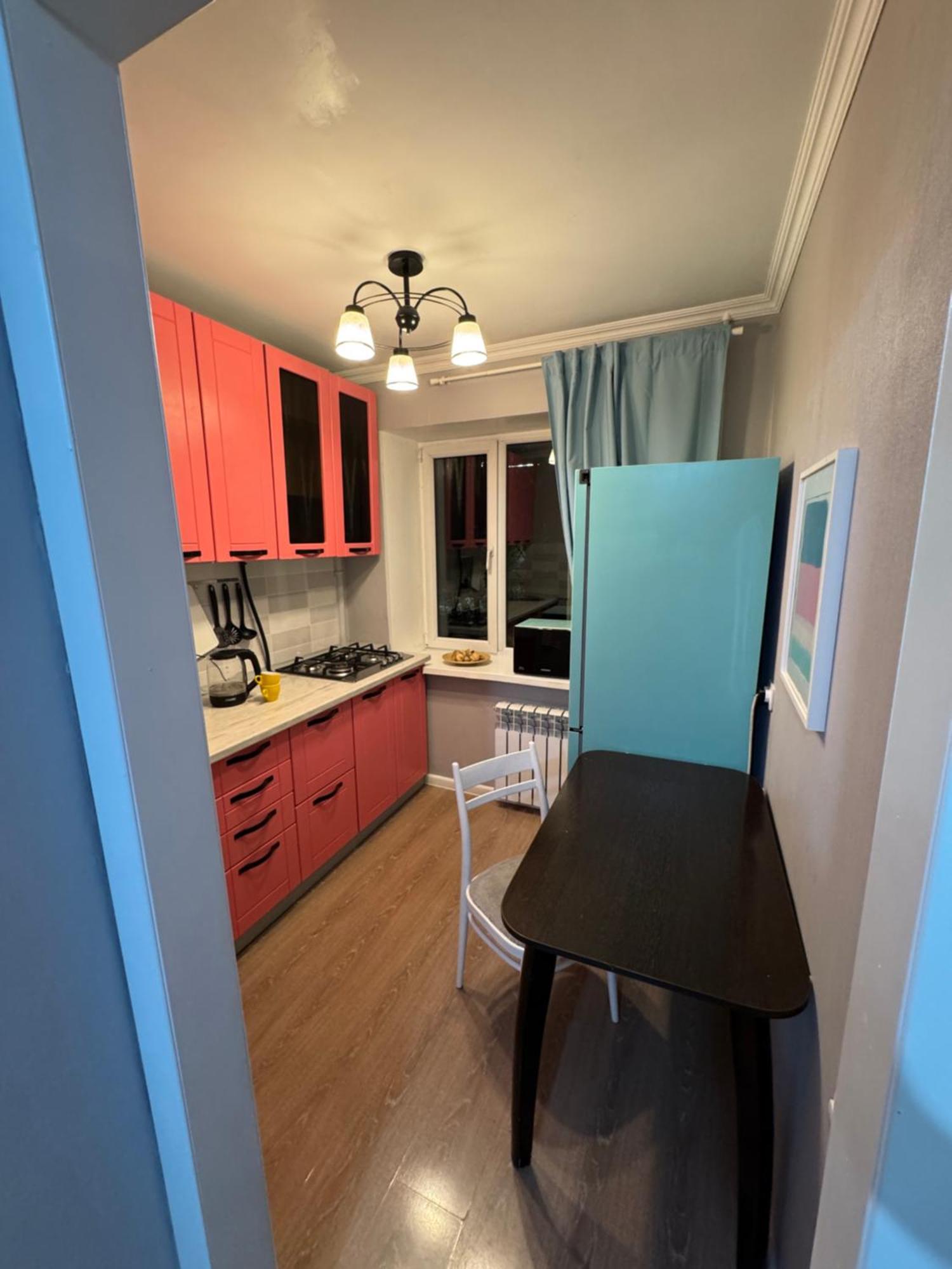 Almatyda На Басенова Apartment Ruang foto